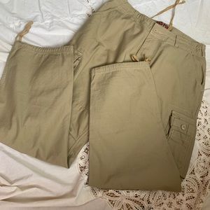 NWOT Cargo Pants Size 34 Khaki